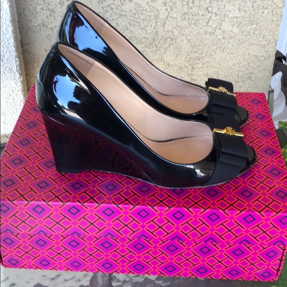 Tory Burch Wedge - Picture 2 of 6